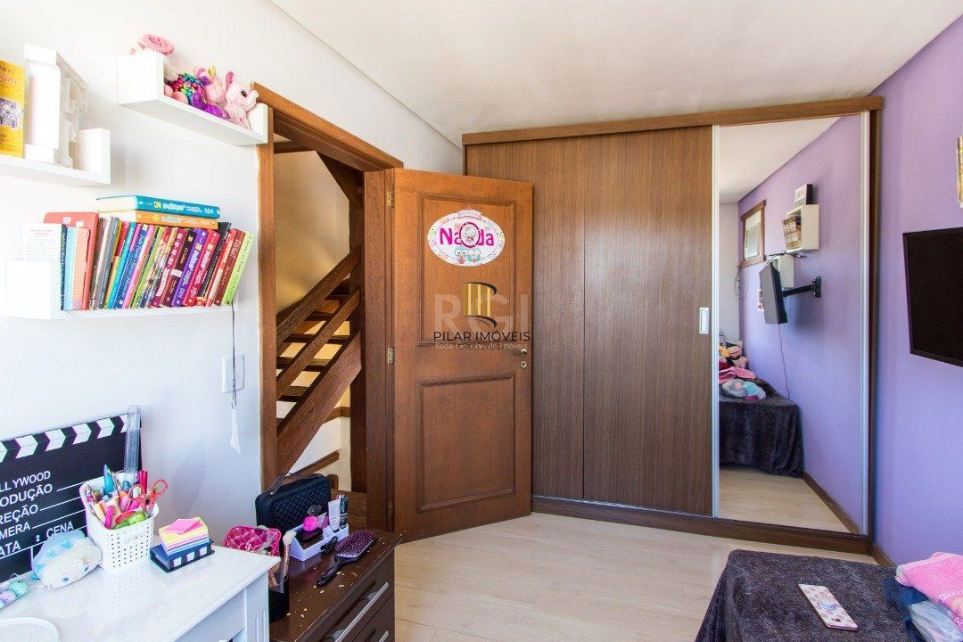Casa Condominio para Venda - 195m², 2 dormitórios, sendo 1 suites, 2 vagas - Tristeza