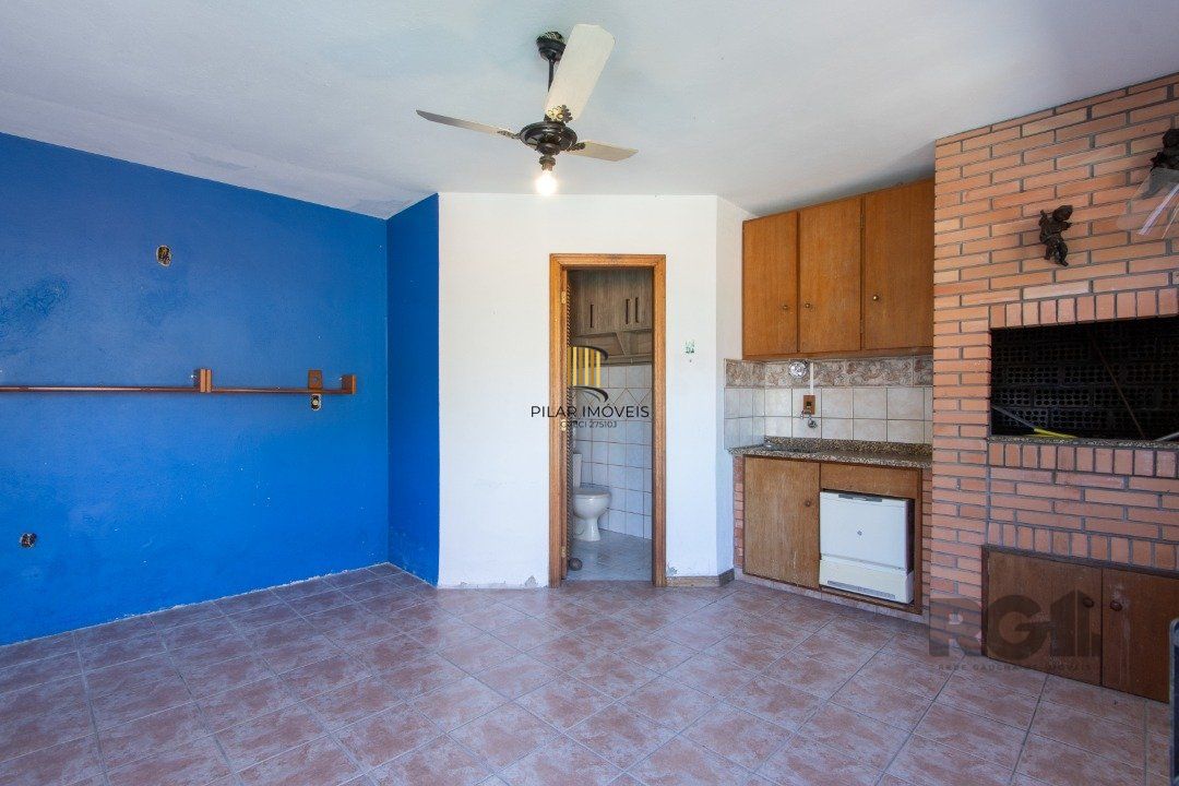 Casa 5 dormitórios no bairro Nonoai