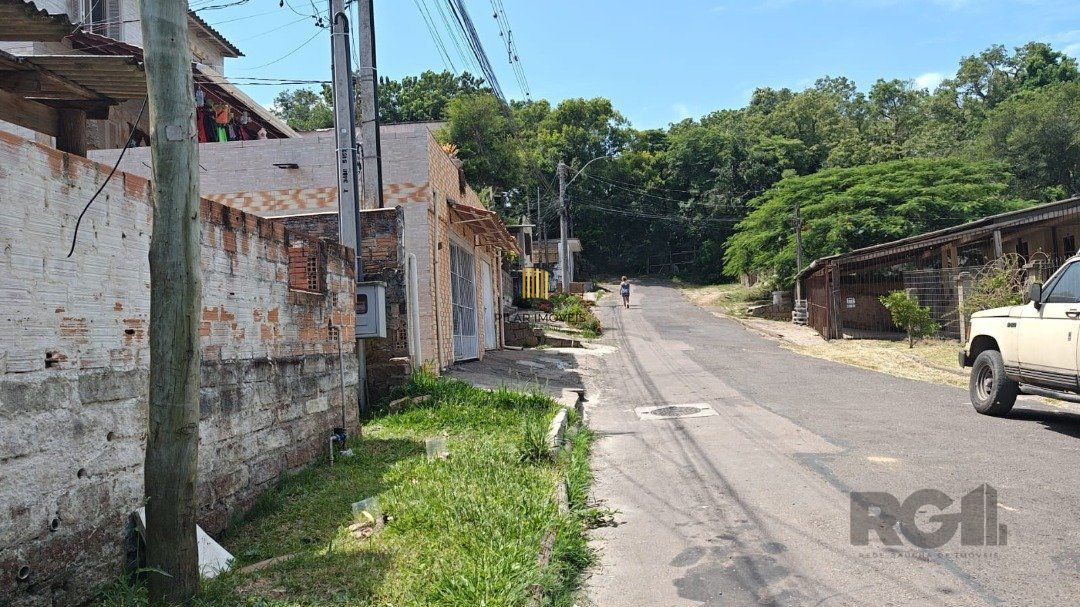  terreno irregular com frente de 1.50m e por 21.50 
