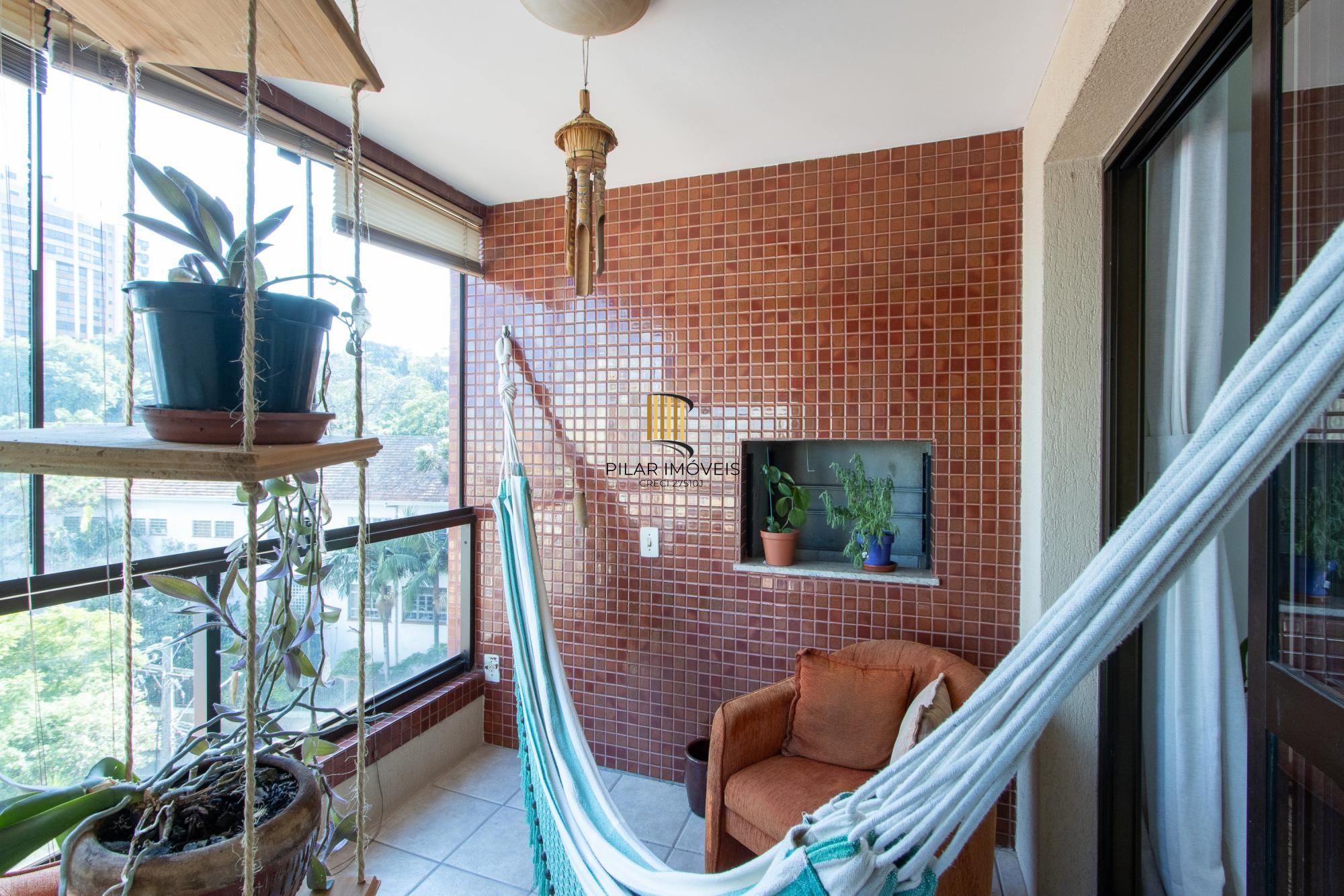 APARTAMENTO DE 2 QUARTOS NO RIO BRANCO