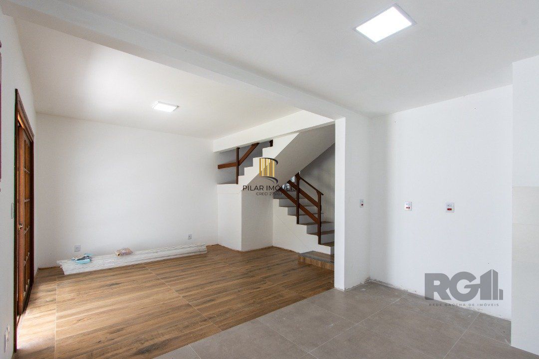 Casa 3 dormitórios no bairro Ipanema