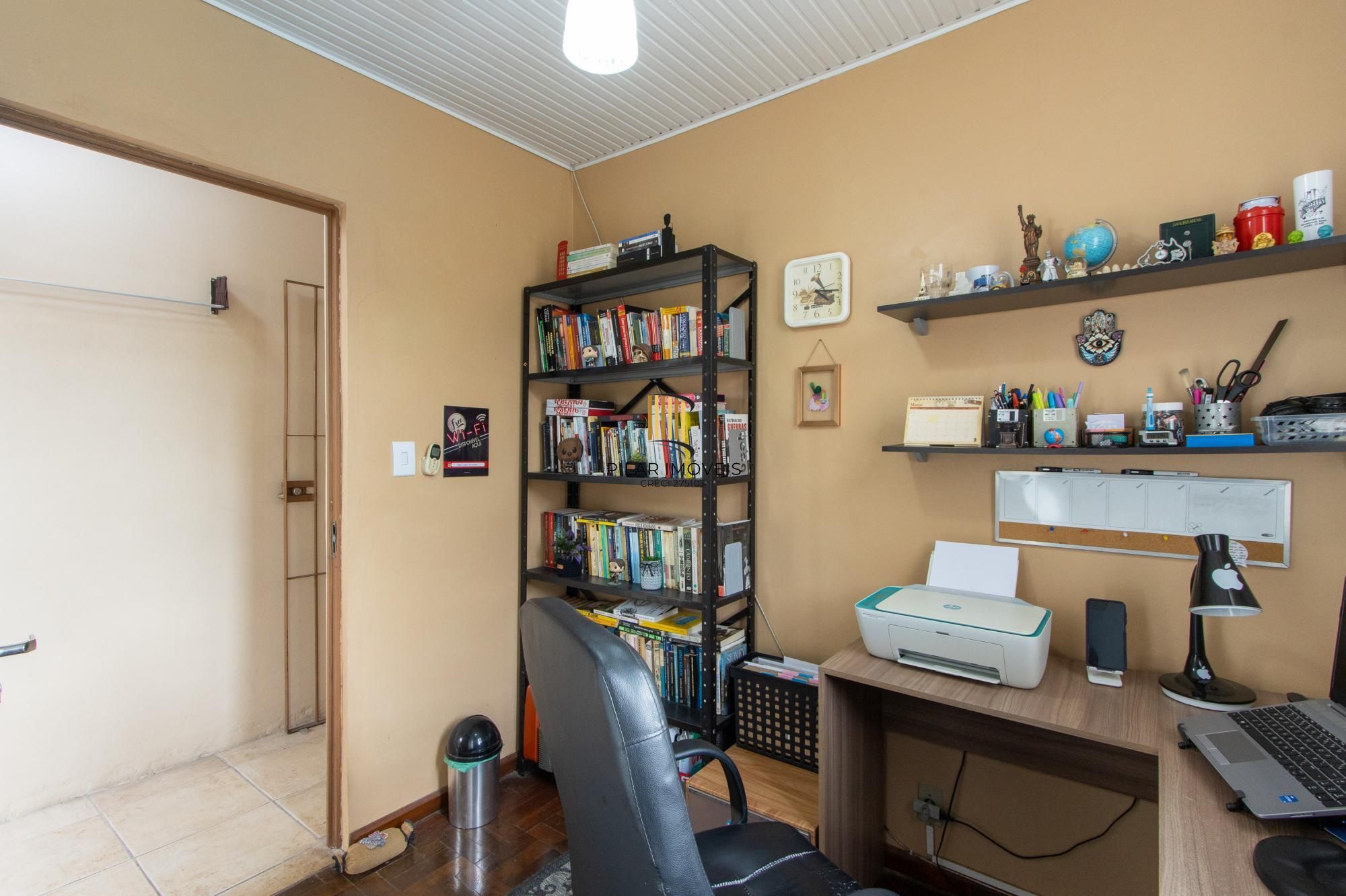 Casa para Venda - 180m², 3 dormitórios, sendo 1 suites, 2 vagas - Ipanema