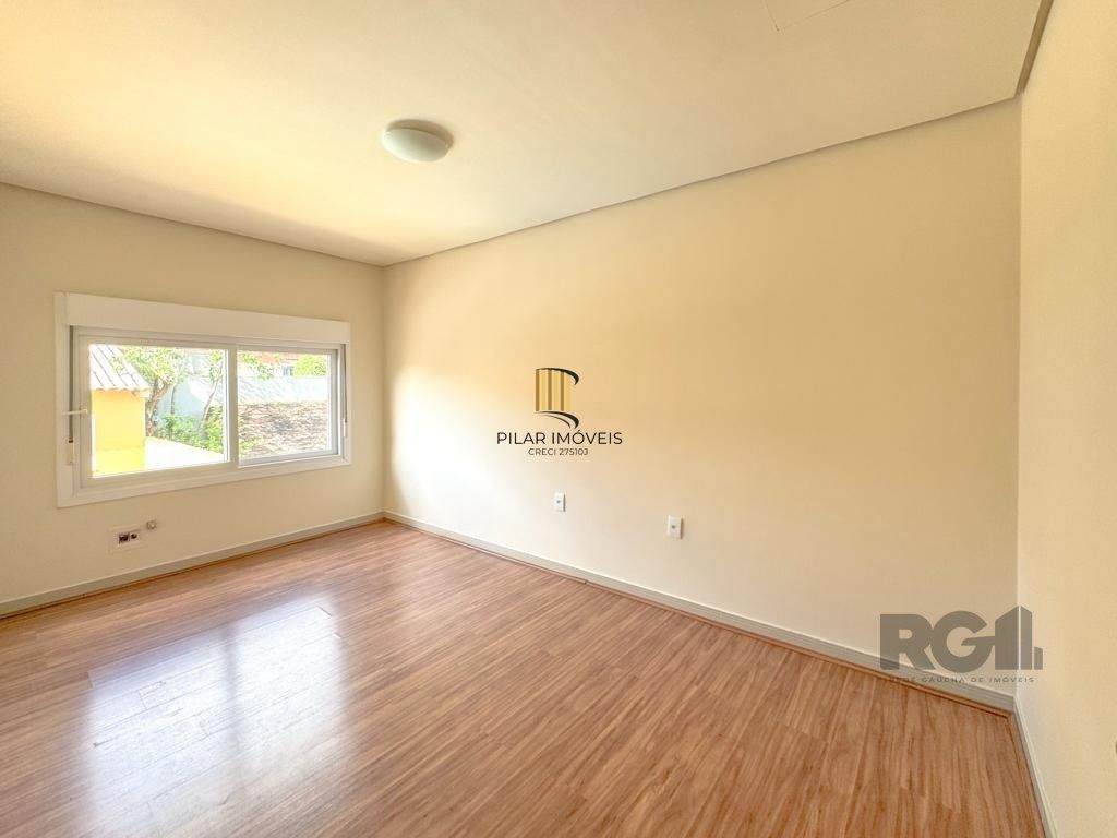 Casa Condominio para Venda - 297.63m², 3 dormitórios, sendo 1 suites, 2 vagas - Espirito Santo