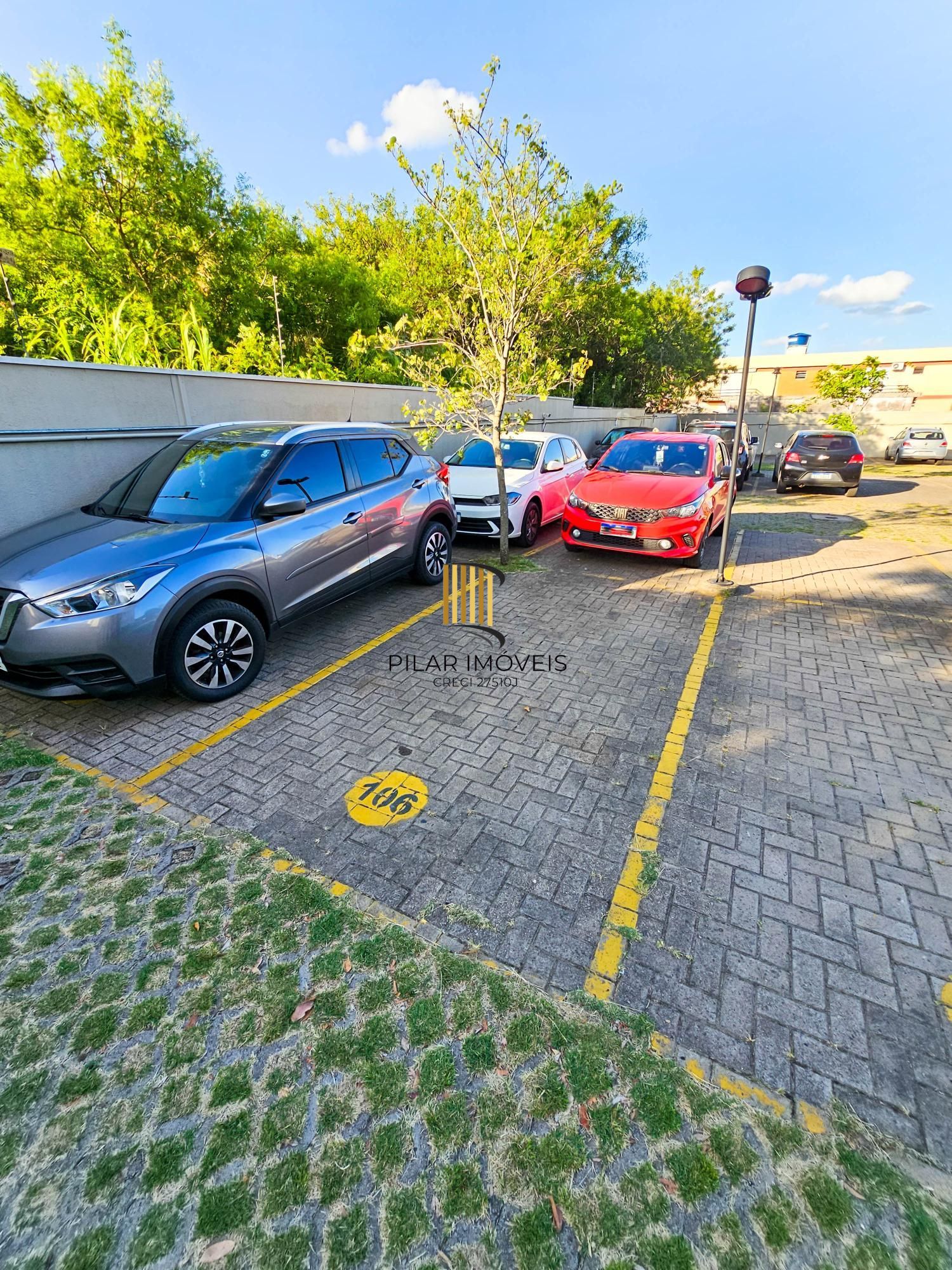 Apartamento de 2 quartos, com suíte, churrasqueira, vaga escruturada, infra completa, na zona sul.
