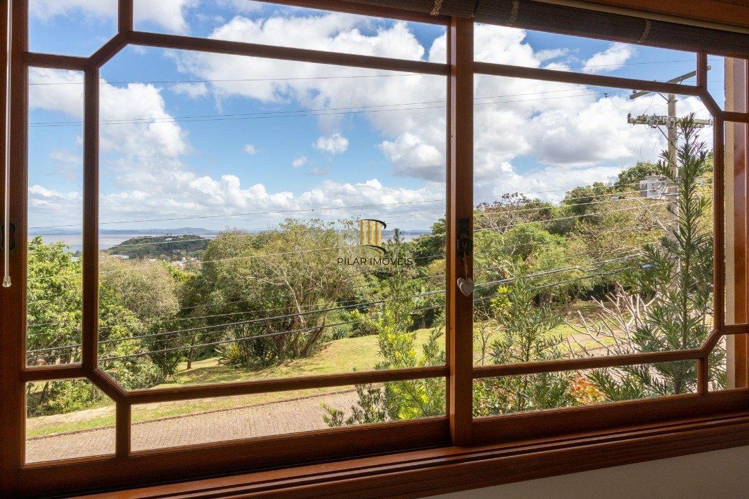 Casa para Venda - 358.78m², 3 dormitórios, sendo 1 suites, 3 vagas - Jardim Isabel