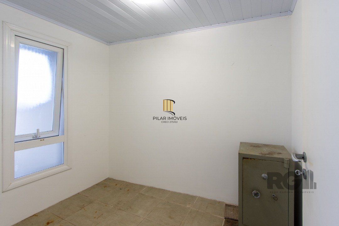 Casa de Condomínio 4 dormitórios no bairro Nonoai