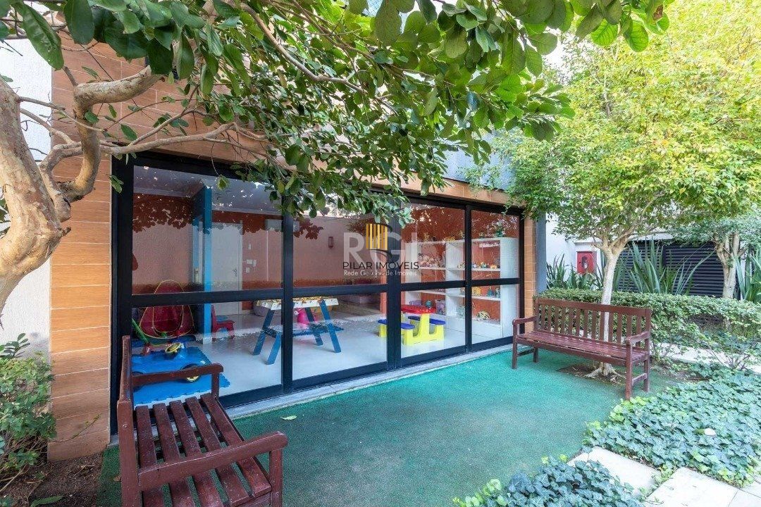 Apartamento à venda bairro Tristeza, 2 quartos, 1 suite, lavabo, churrasqueira, infra, 2 vagas individuais