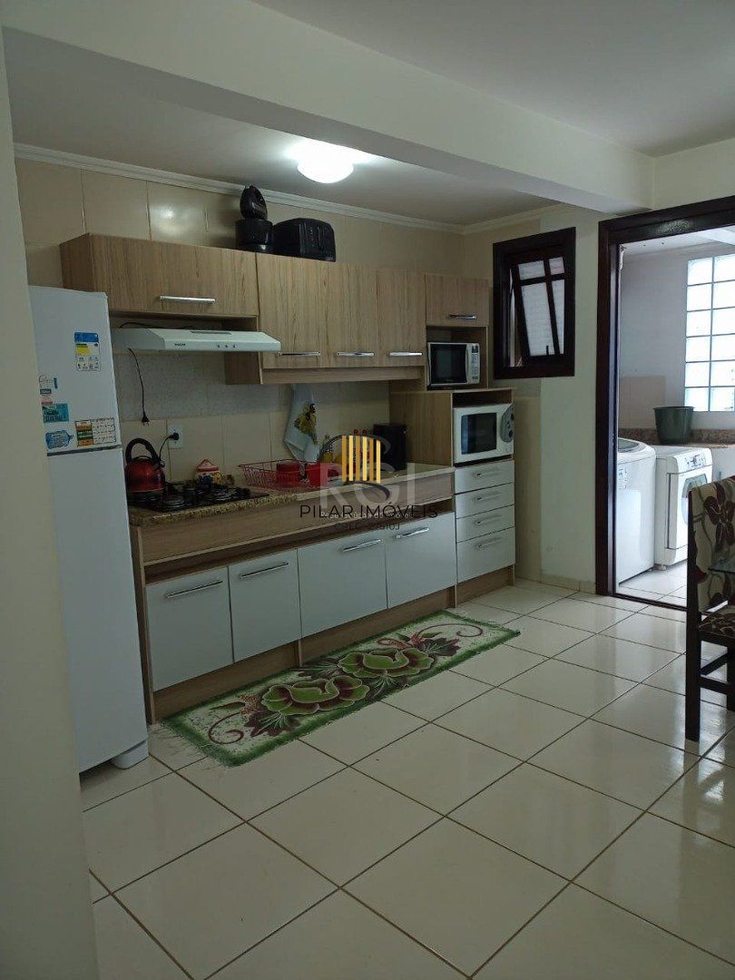 Casa para Venda - 131.92m², 2 dormitórios, sendo 2 suites, Guarujá