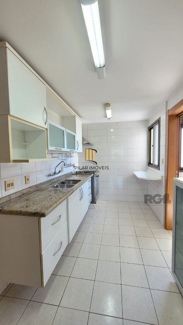 Apartamento 3 dormitórios no bairro Cristal