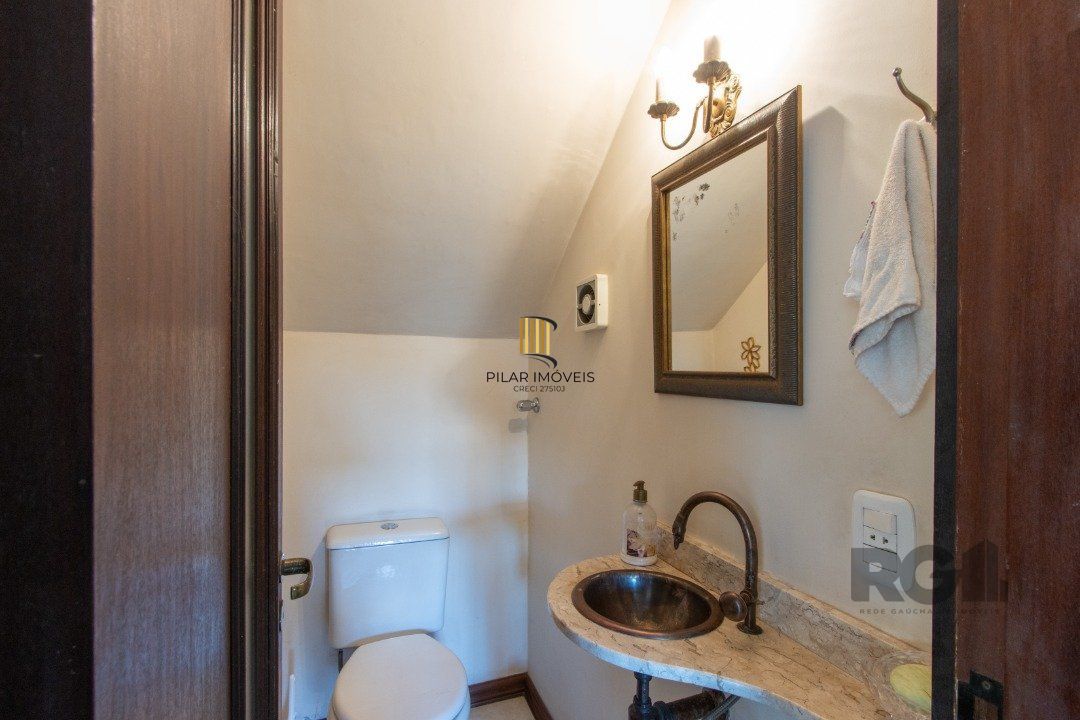 Casa para Venda - 323.49m², 4 dormitórios, sendo 1 suites, 5 vagas - Ipanema