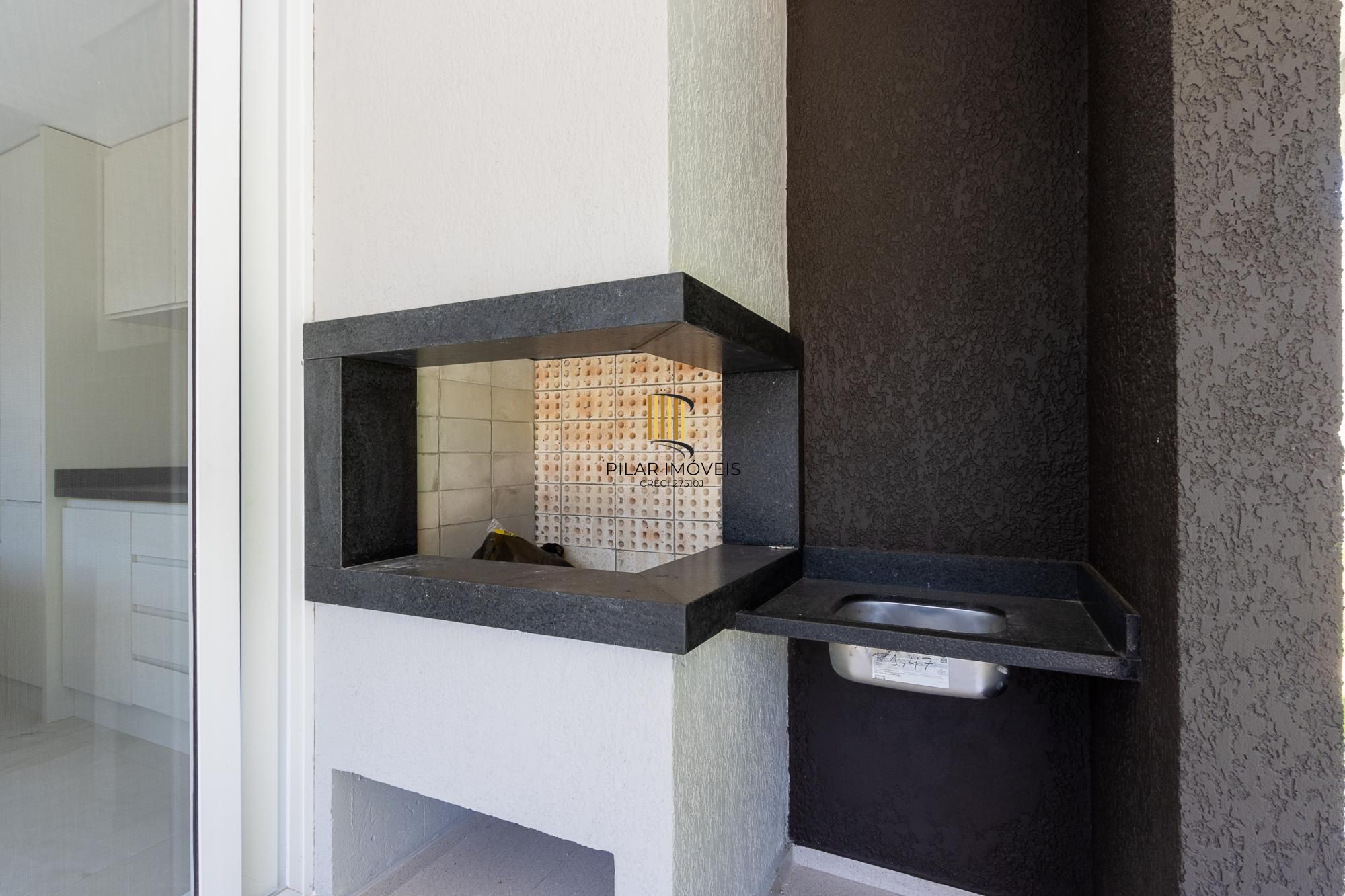 Casa Condominio para Venda - 300m², 4 dormitórios, sendo 4 suites, 2 vagas - Alphaville