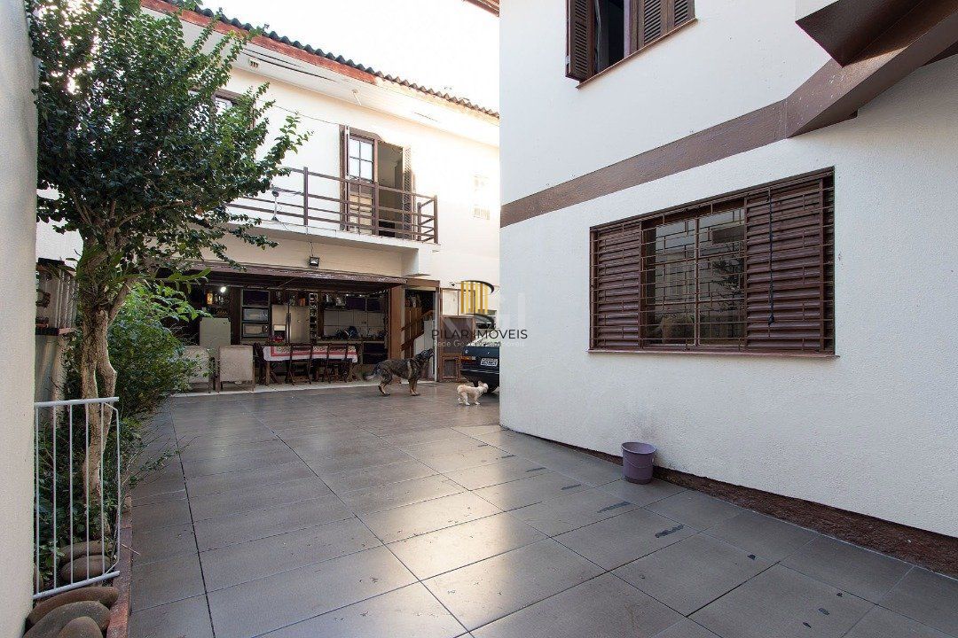 Casa para Venda - 229.18m², 4 dormitórios, sendo 4 suites, 5 vagas - Cavalhada