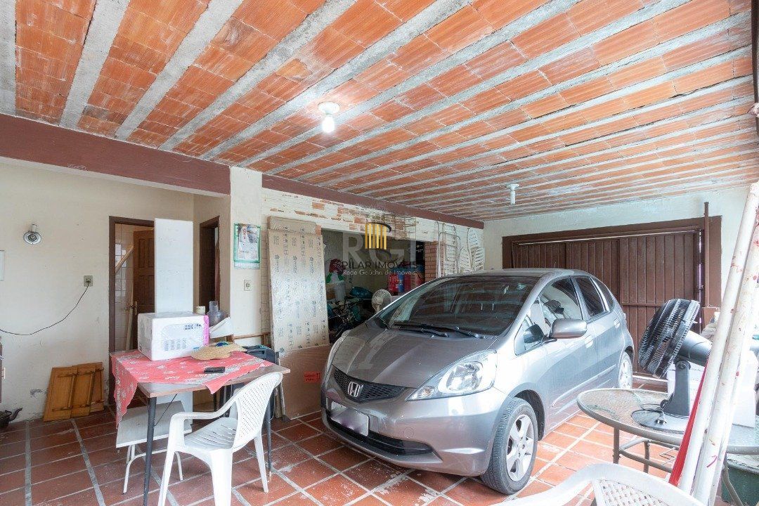 Casa para Venda - 200m², 3 dormitórios, sendo 1 suites, 1 vaga - Aberta dos Morros