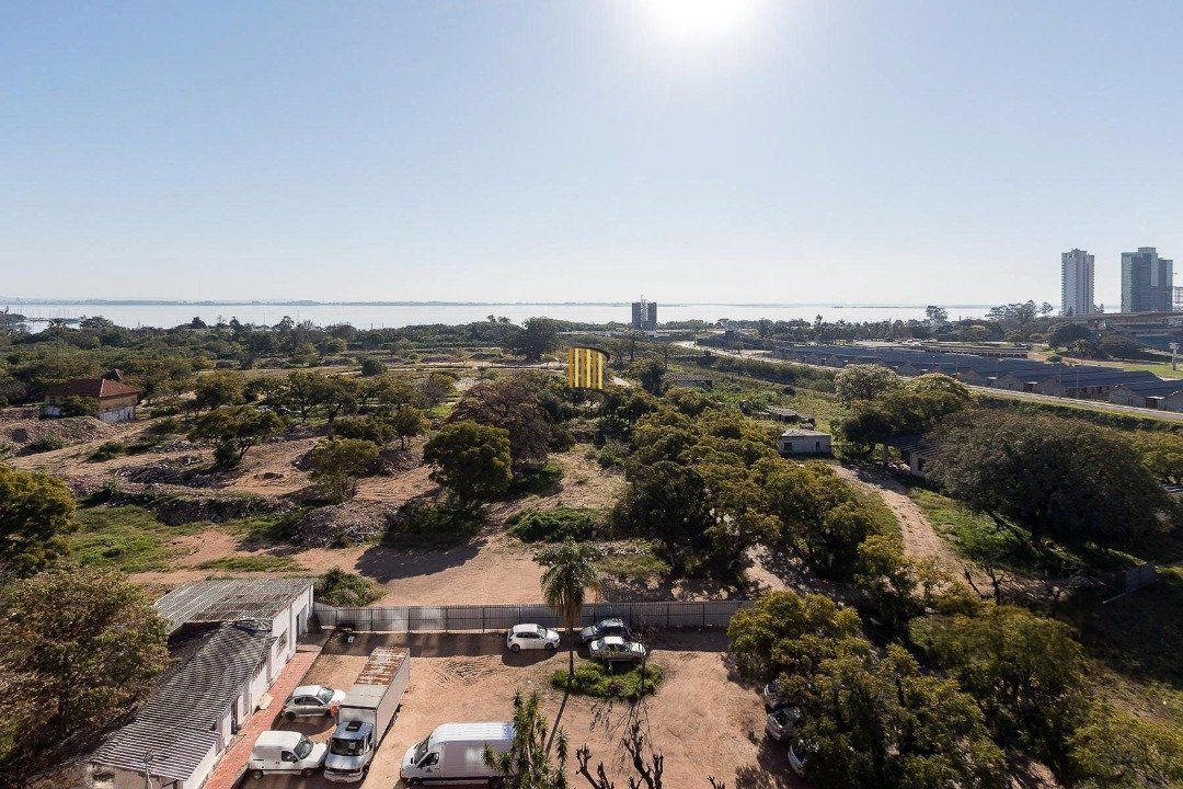 Duplex para Venda - 128.73m², 3 dormitórios, sendo 1 suites, 3 vagas - Cristal