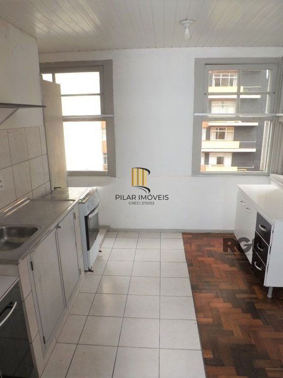 Apartamento 2 dormitórios no bairro Centro Histórico