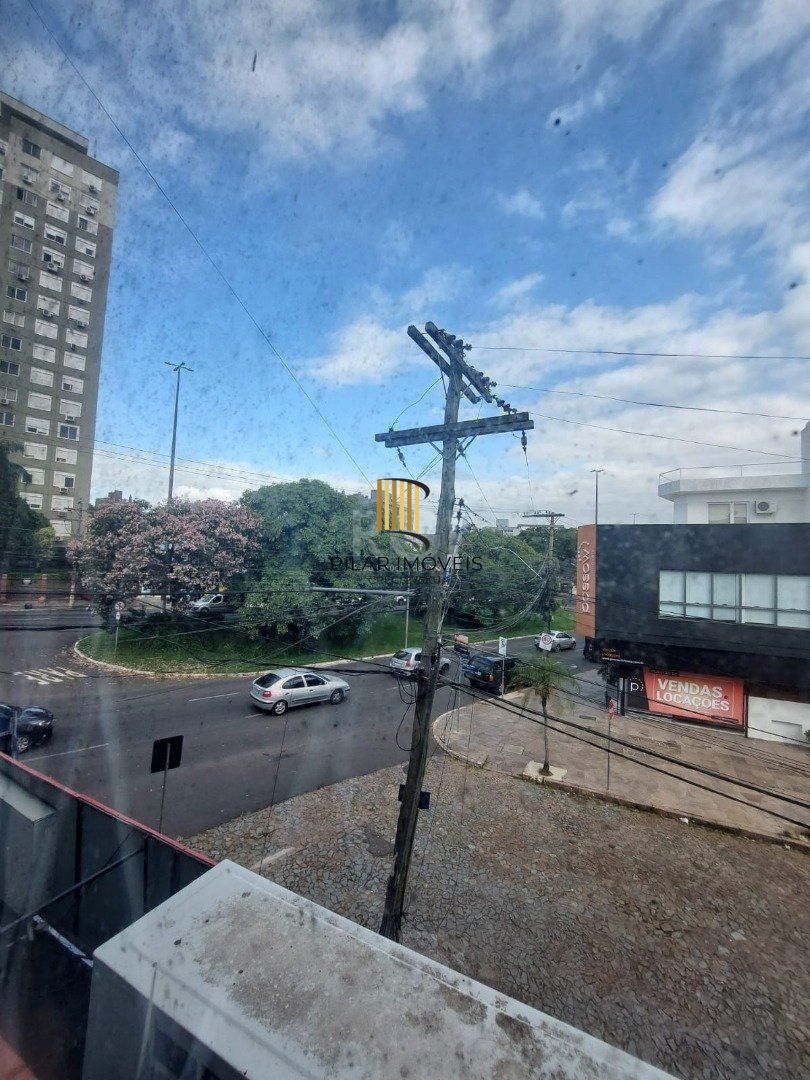 Sala Comercial 1 dormitório no bairro Tristeza