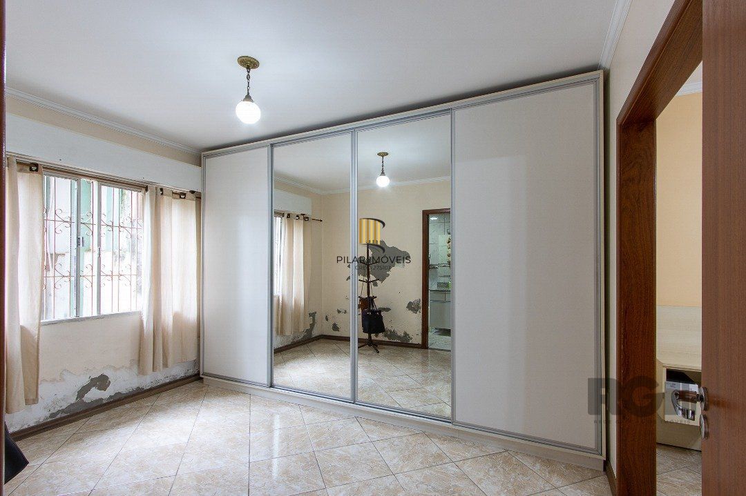 Casa 3 dormitórios no bairro Tristeza