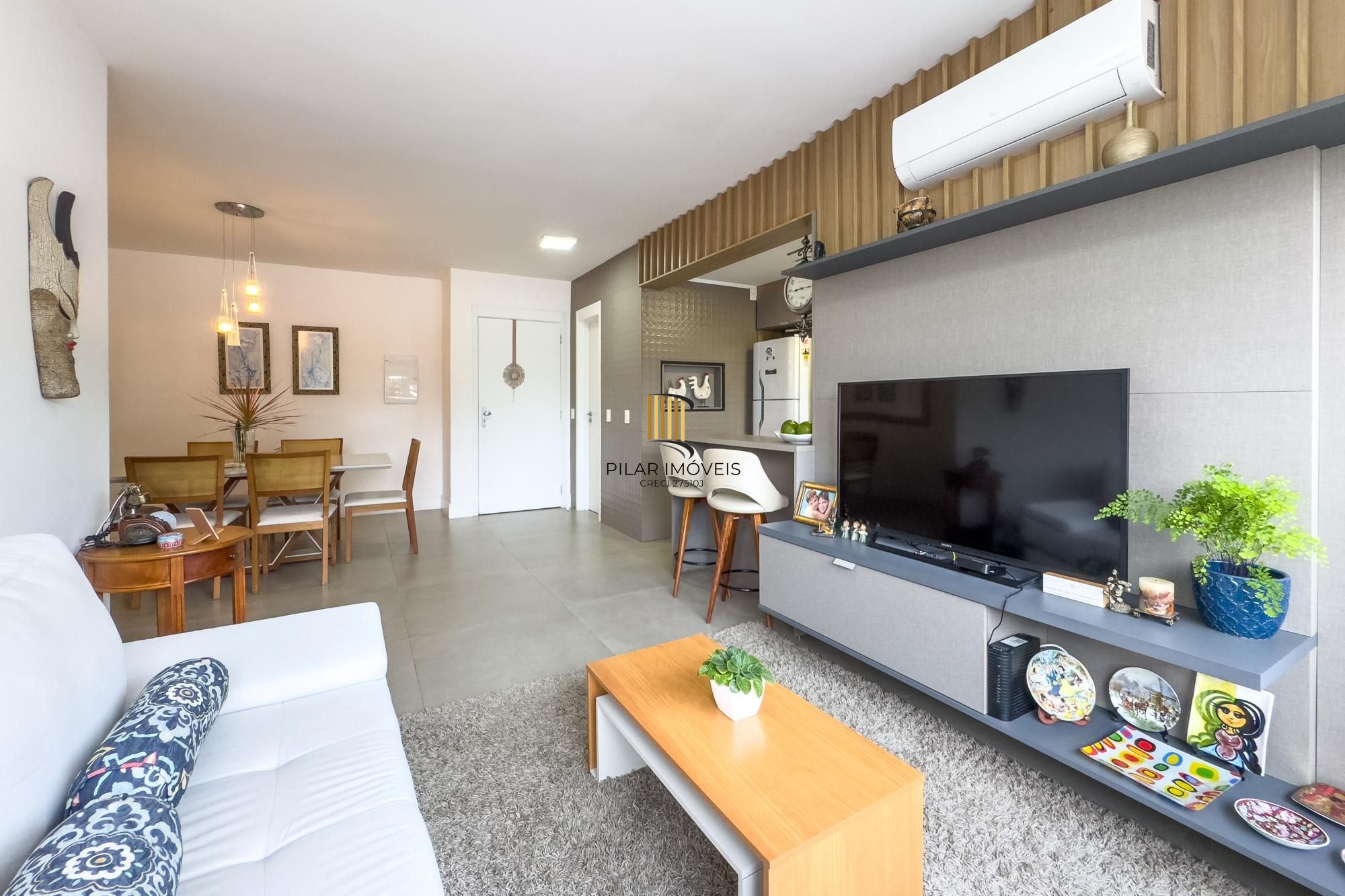 Apartamento 03 Suítes bairro Cristal, 88,97m² de área privativa, semimobiliada e 02 vagas de garagens cobertas.
