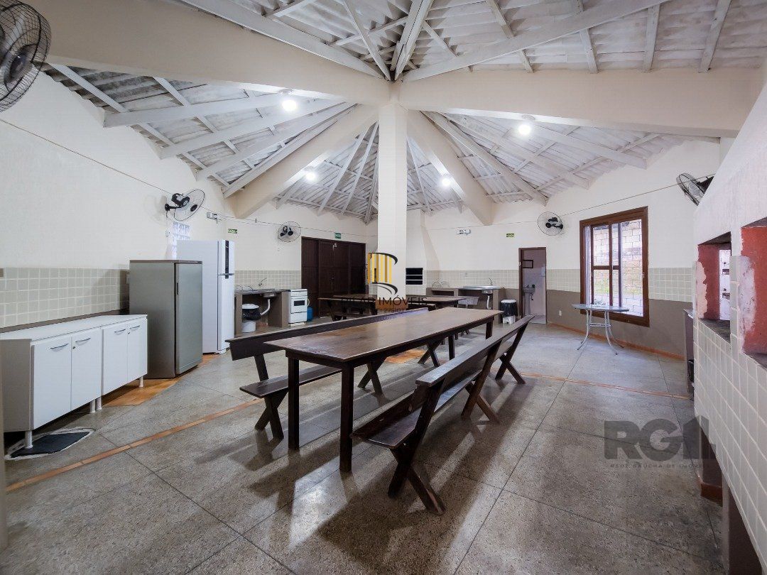 Apartamento 3 dormitórios no bairro Nonoai