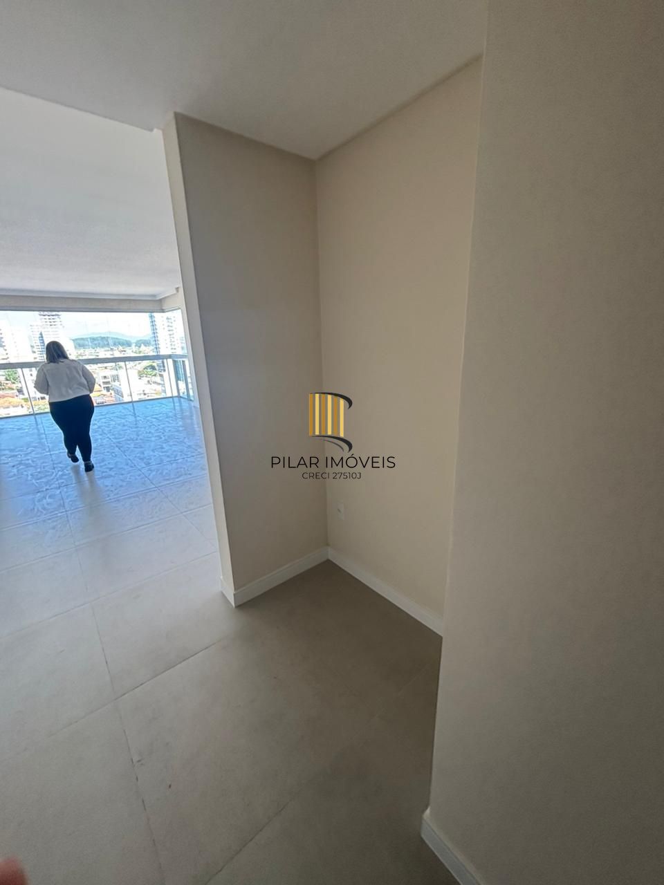 Apartamento 3 dormitórios no bairro Alto Perequê