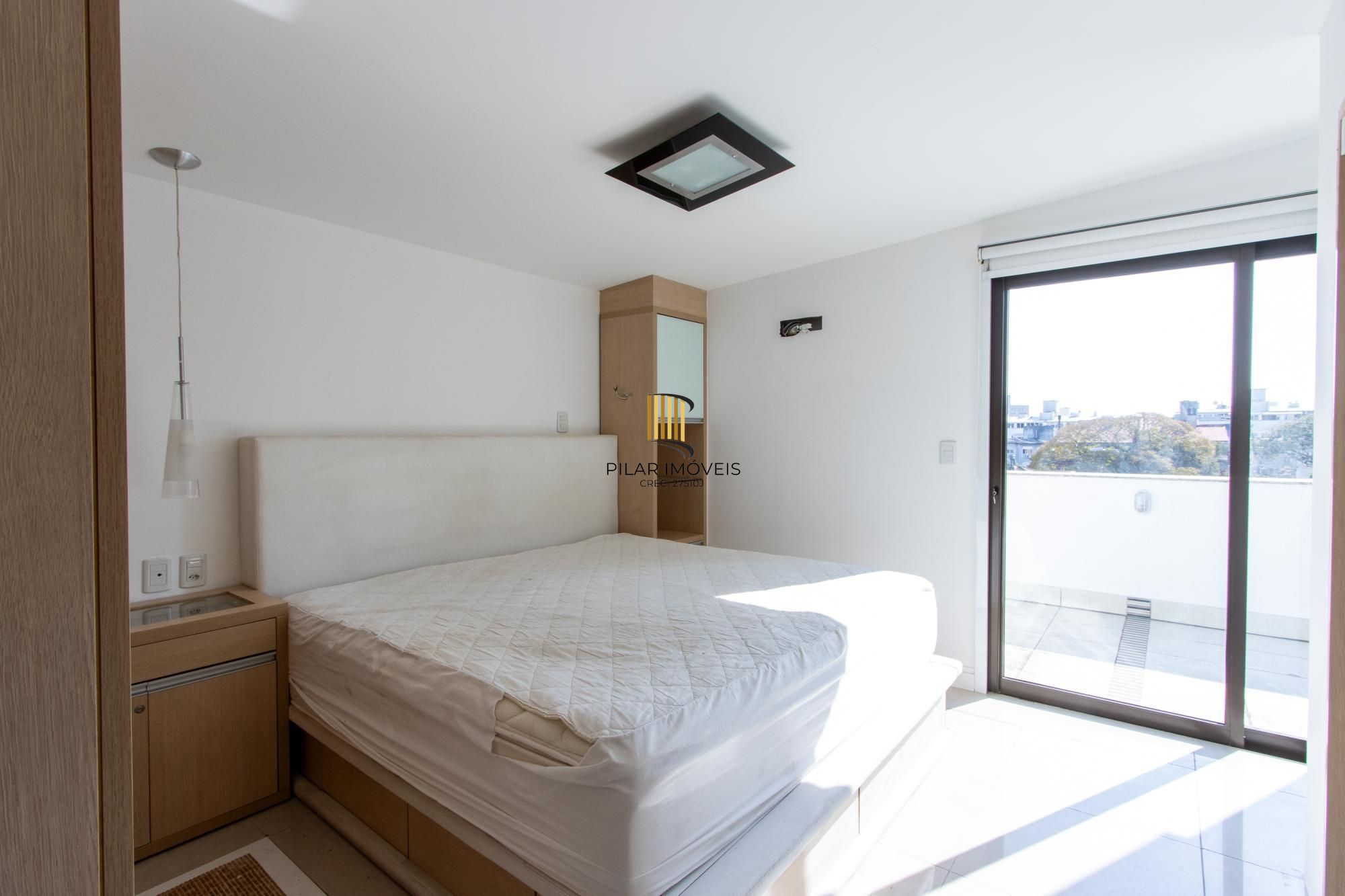 Apartamento 4 dormitórios no bairro Passo da Areia