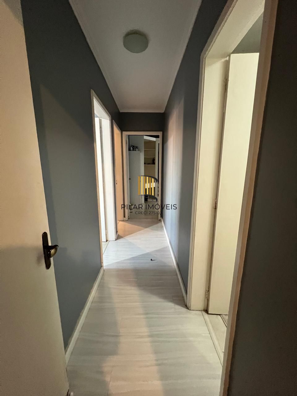 Apartamento de 3 Dormitórios no Menino Deus – Último Andar, com Suíte e Vaga Coberta!