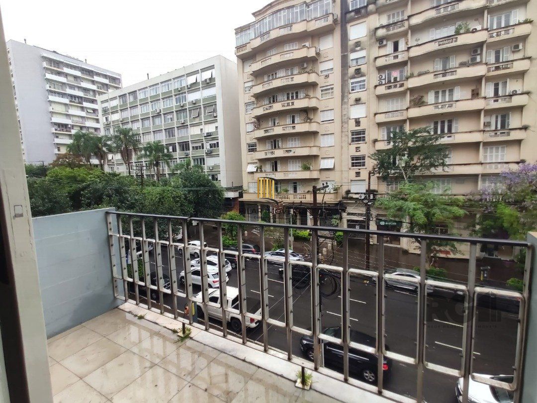 Apartamento 3 dormitórios no bairro Moinhos de Vento