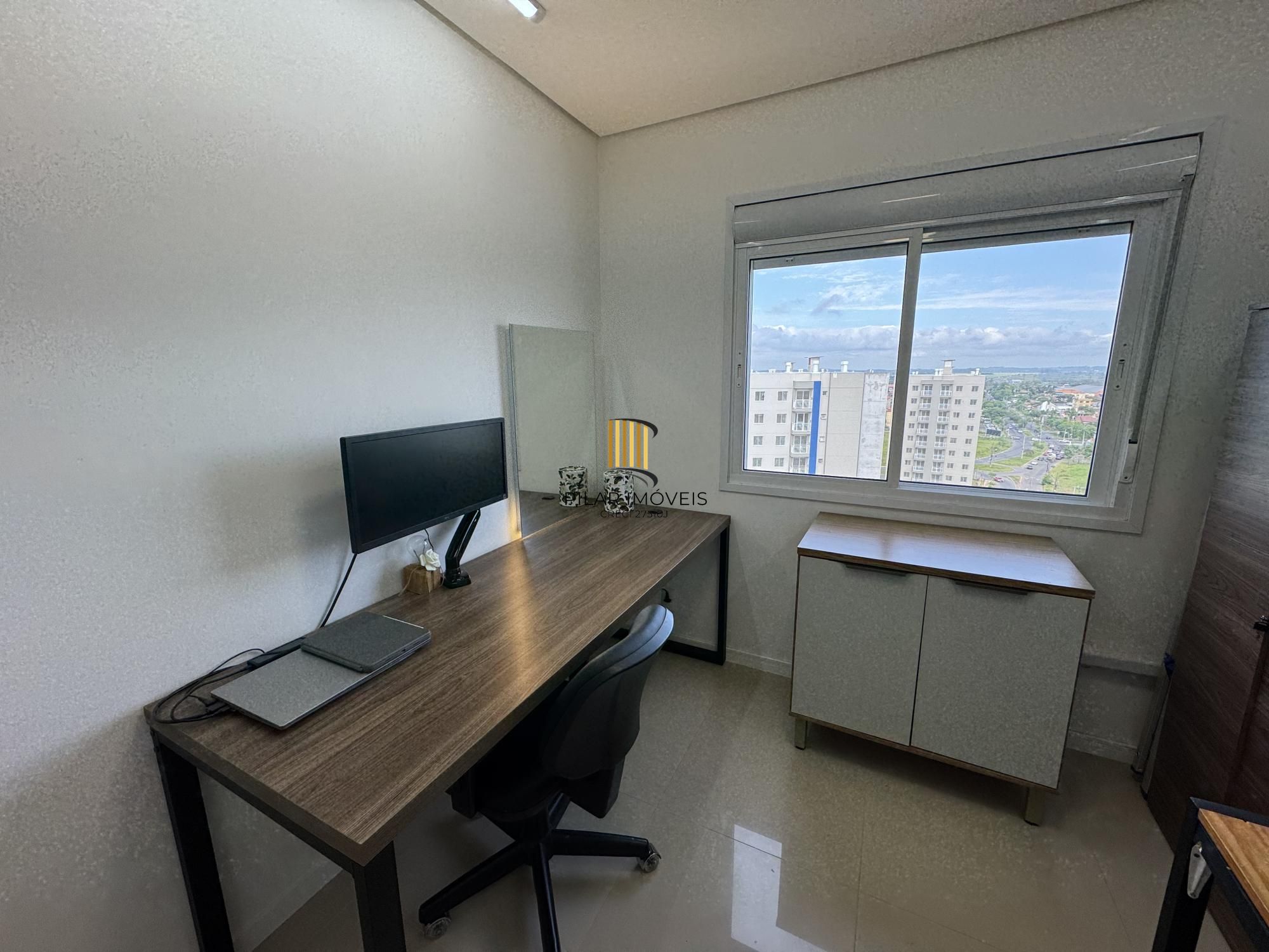 Apartamento de 2 dormitórios, 1 suíte e 1 vaga, em Canoas.