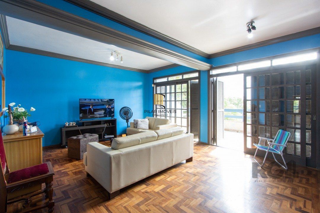 Casa 3 dormitórios no bairro Nonoai