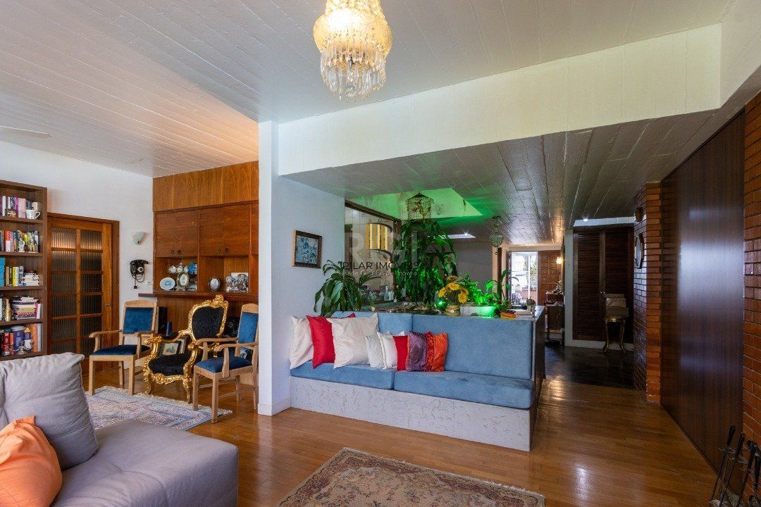 Casa 3 dormitórios no bairro Vila Assunção