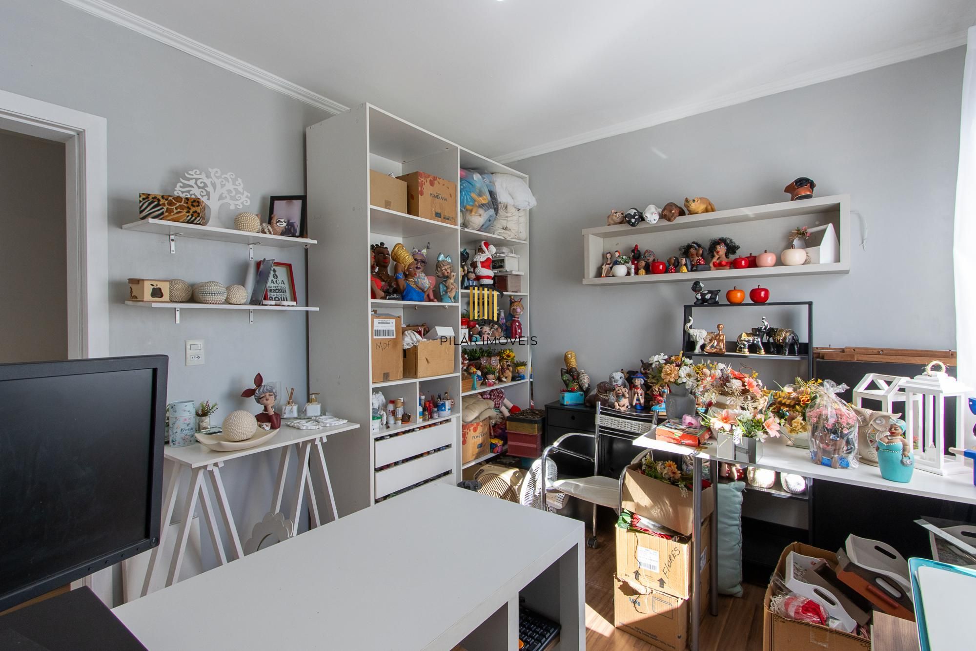 Casa com 3 dormitórios, suíte com closet e piscina no Condomínio Cinque Terre