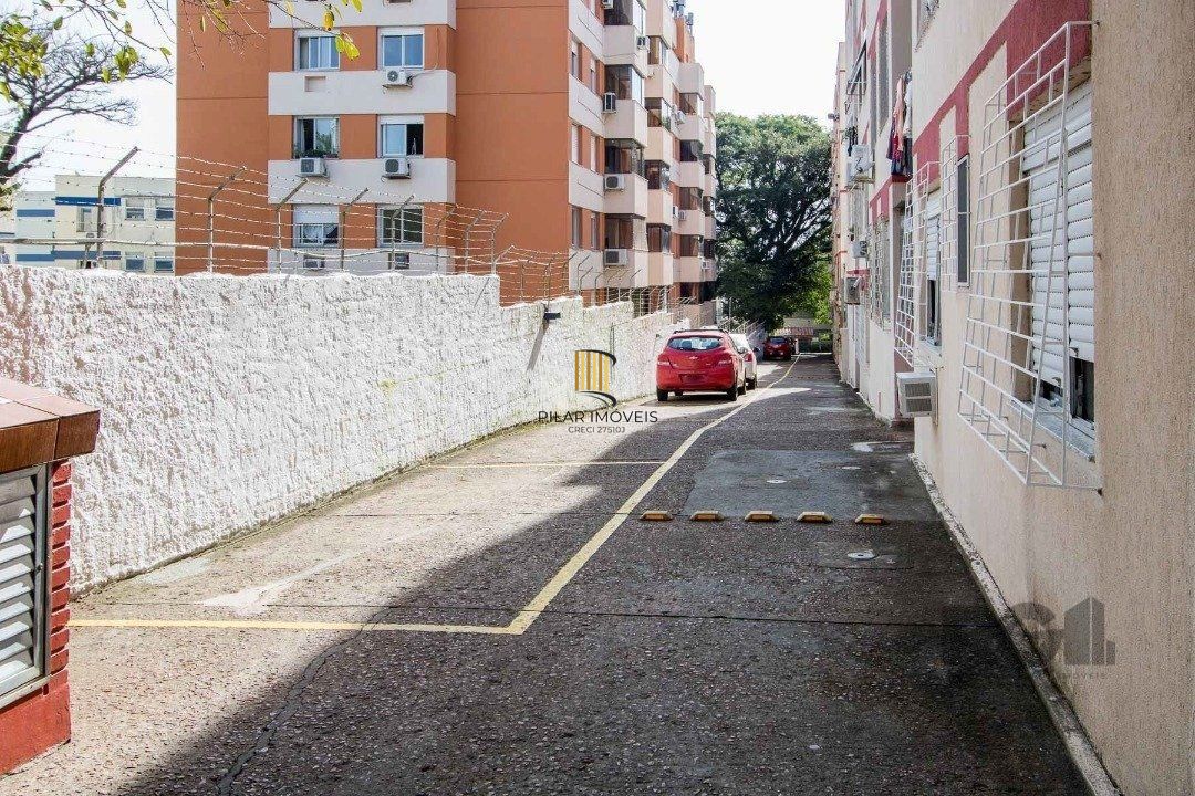 Apartamento de 1 dormitório, com vaga de garagem escriturada, próximo da Av. Otto Niemeyer.