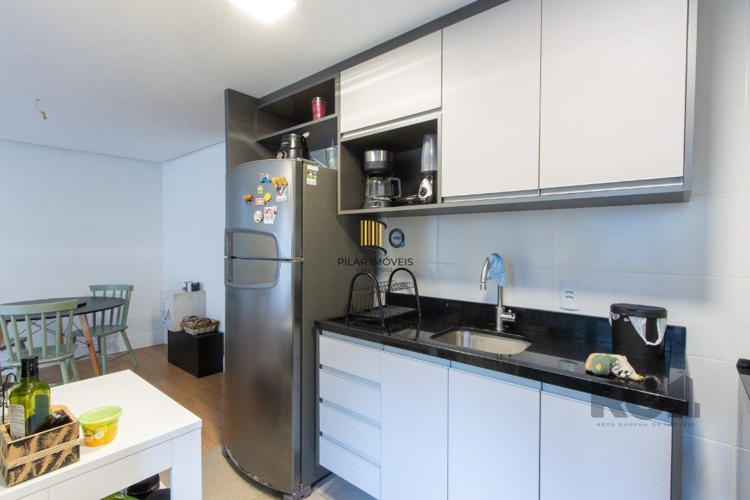 Apartamento 2 dormitórios no bairro Tristeza