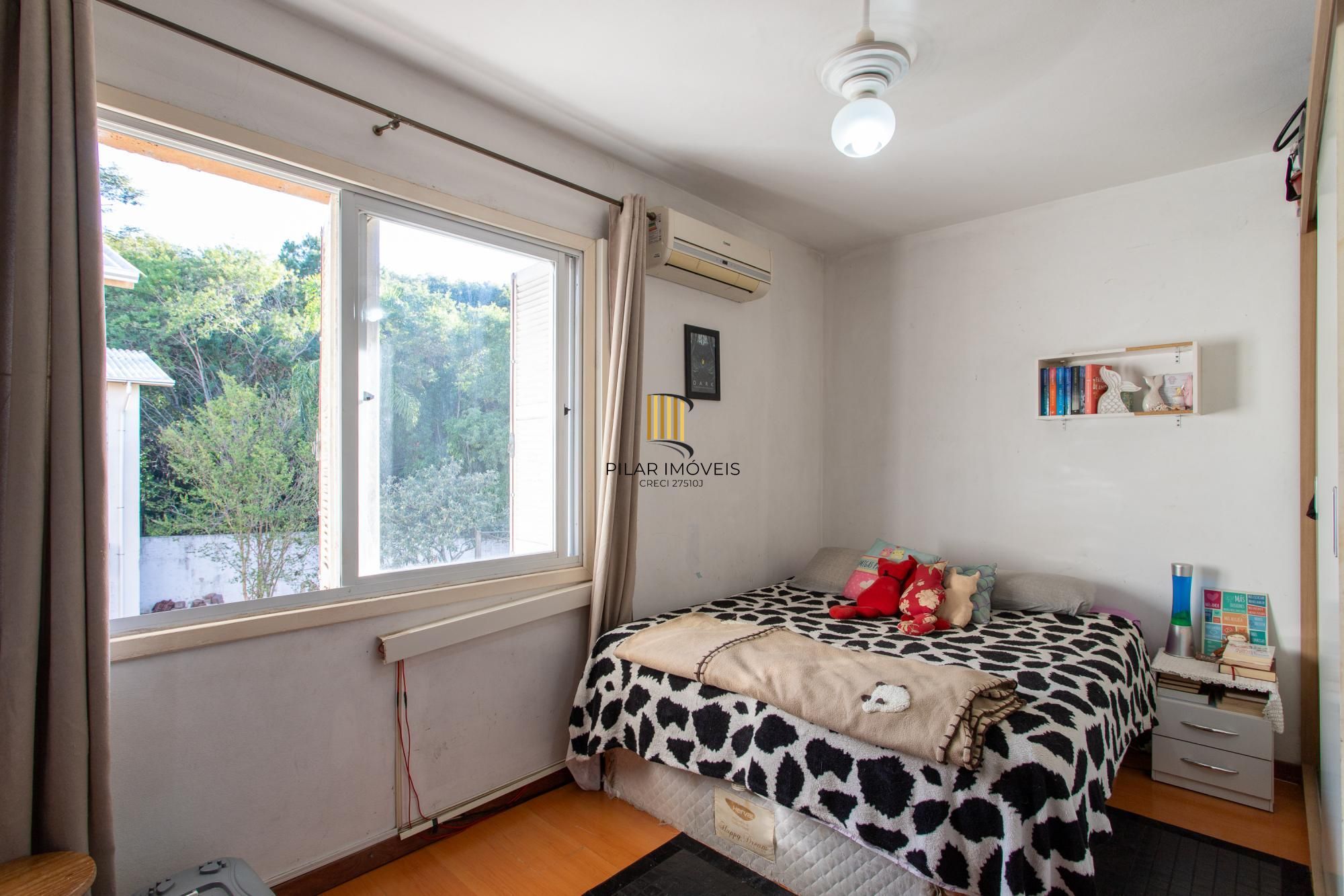 Apartamento 02 dormitórios I bairro Cristal