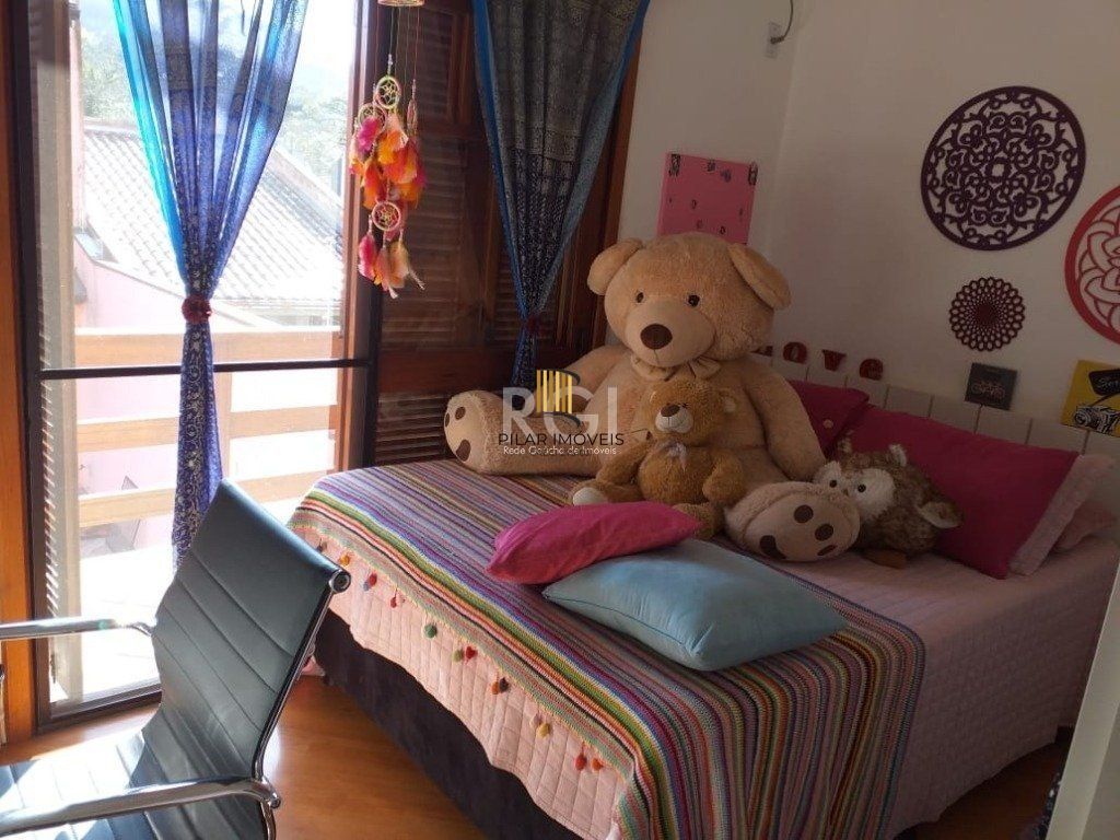 Casa para Venda - 273m², 3 dormitórios, sendo 1 suites, 4 vagas - Aberta dos Morros