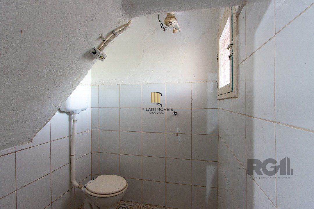 Casa para Venda - 380m², 4 dormitórios, sendo 1 suites, 4 vagas - Vila Assunção