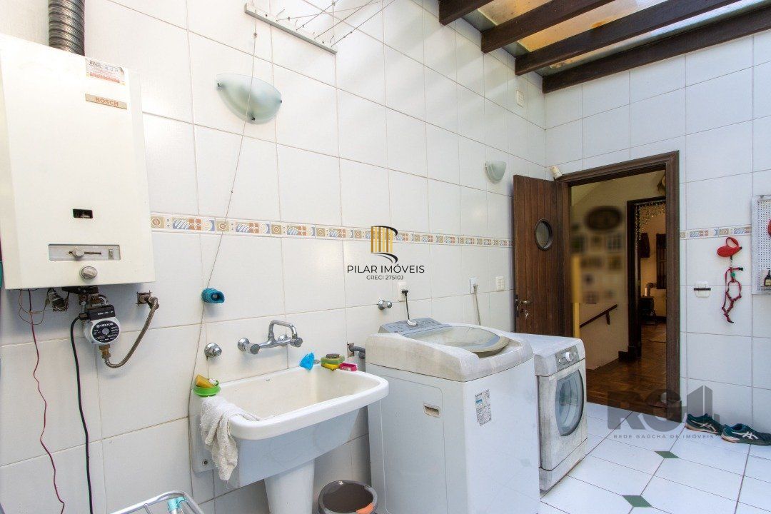 Casa para Venda - 323.49m², 4 dormitórios, sendo 1 suites, 5 vagas - Ipanema