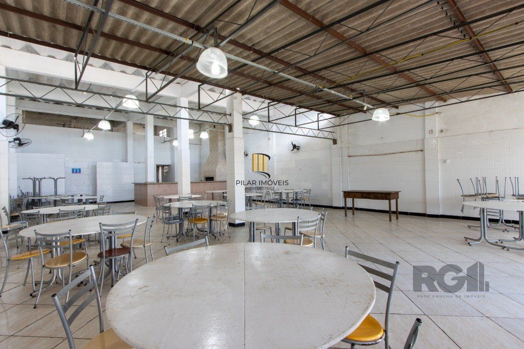 Prédio Comercial | 220m2 Privativos | Salão de Festas | Bairro Vila Nova