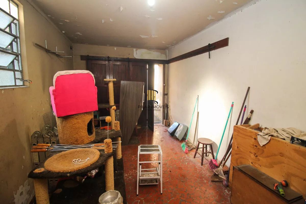 Imóvel com localização estratégica e versátil no coração do bairro Glória