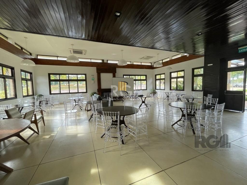 Terreno com 905 m² total