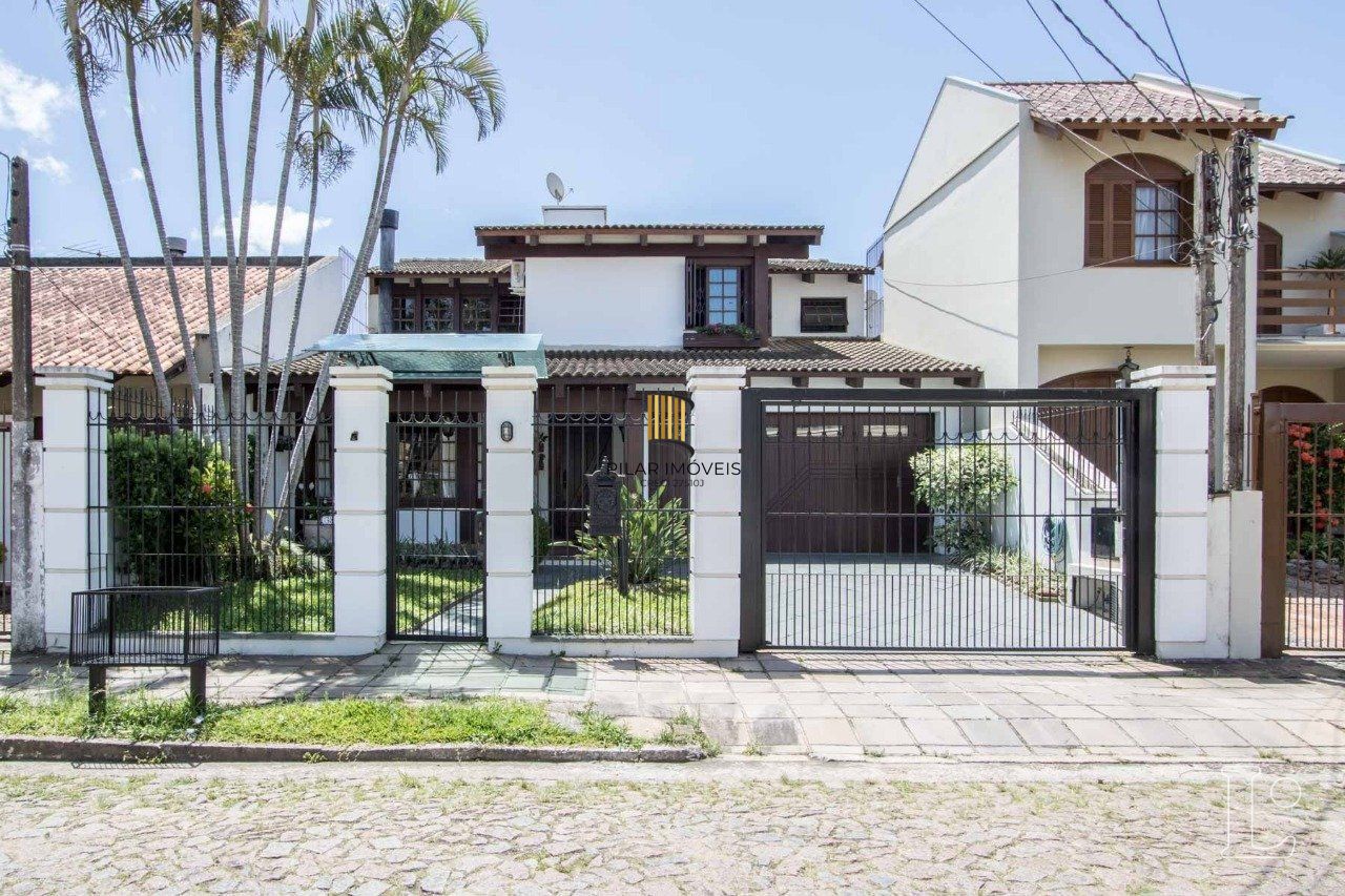Casa para Venda - 238.68m², 4 dormitórios, sendo 1 suites, 4 vagas - Ipanema - Pilar Imóveis