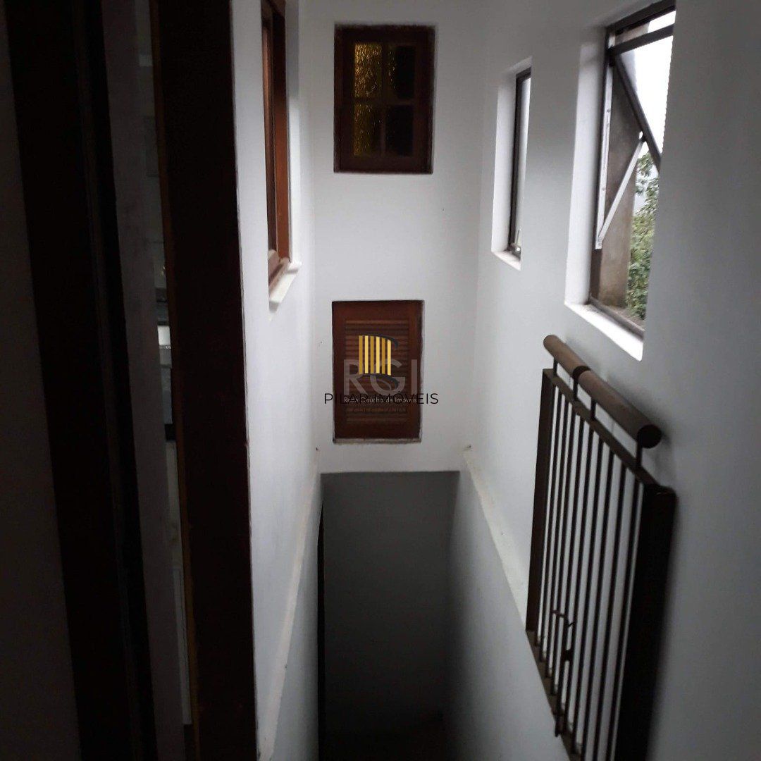 Casa 3 dormitórios no bairro Martinica