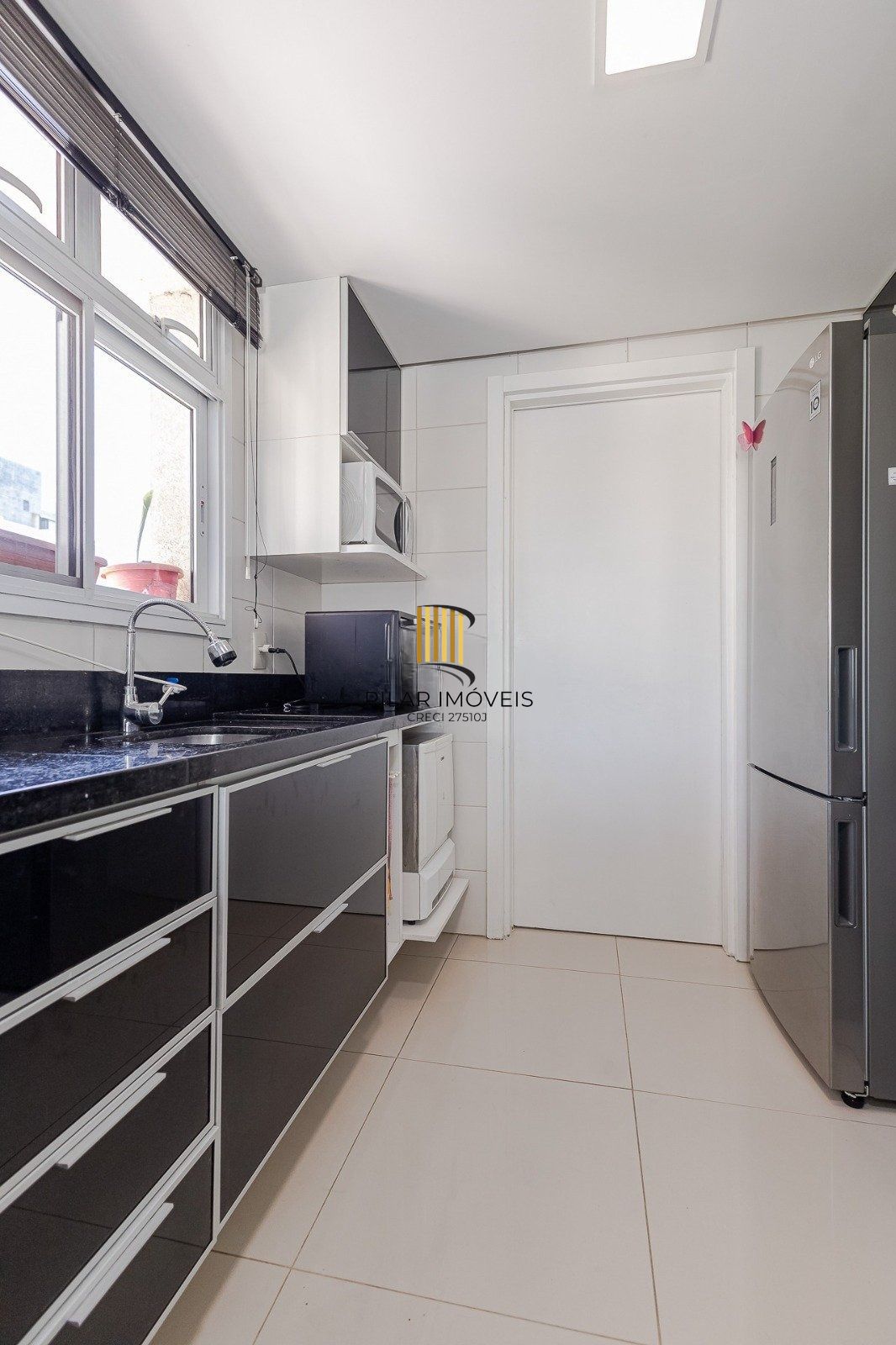 Apartamento 84m²  2 suítes 2 vagas no Petrópolis