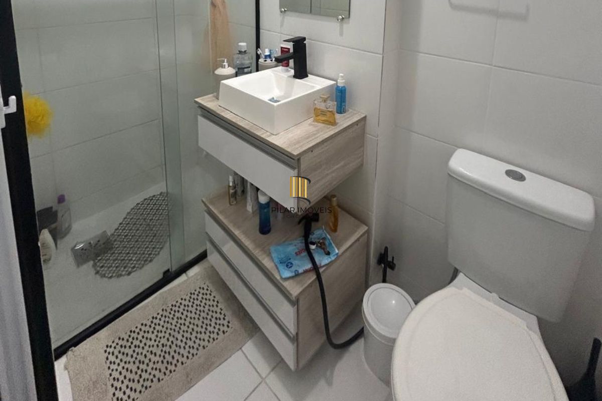 Apartamento com 2 quartos, no bairro Cavalhada