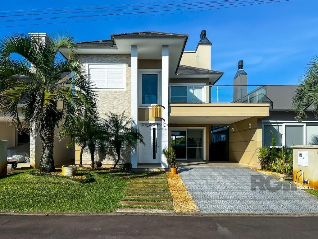 casa Alto Padrão com 239m² privativos, mobiliada e totalmente iluminada. - Pilar Imóveis