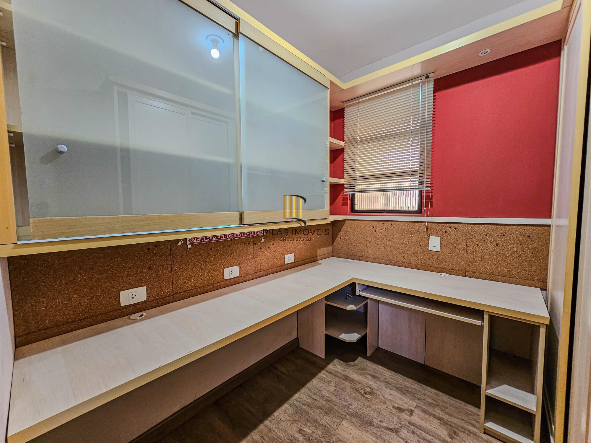 Casa Térrea 3 dormitórios - Excelentes Condições!