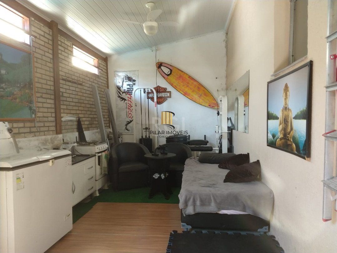 Casa para Venda - 322.4m², 2 dormitórios, 7 vagas - Cristal