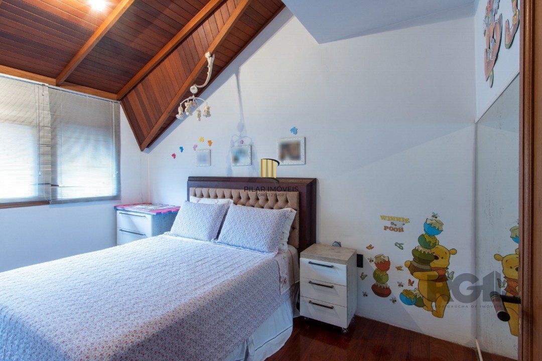 Casa para Venda com 4 dormitórios, sendo 2 suites e 4 vagas no bairro Jardim Isabel