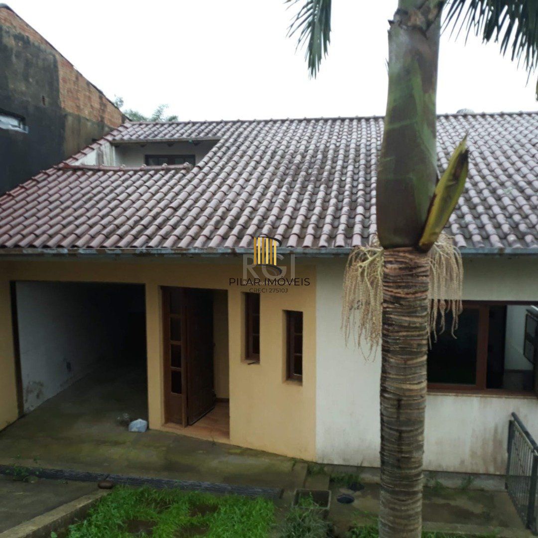 Casa 3 dormitórios no bairro Martinica