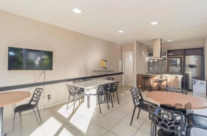 Apartamento 2 dormitórios no bairro Vila São José